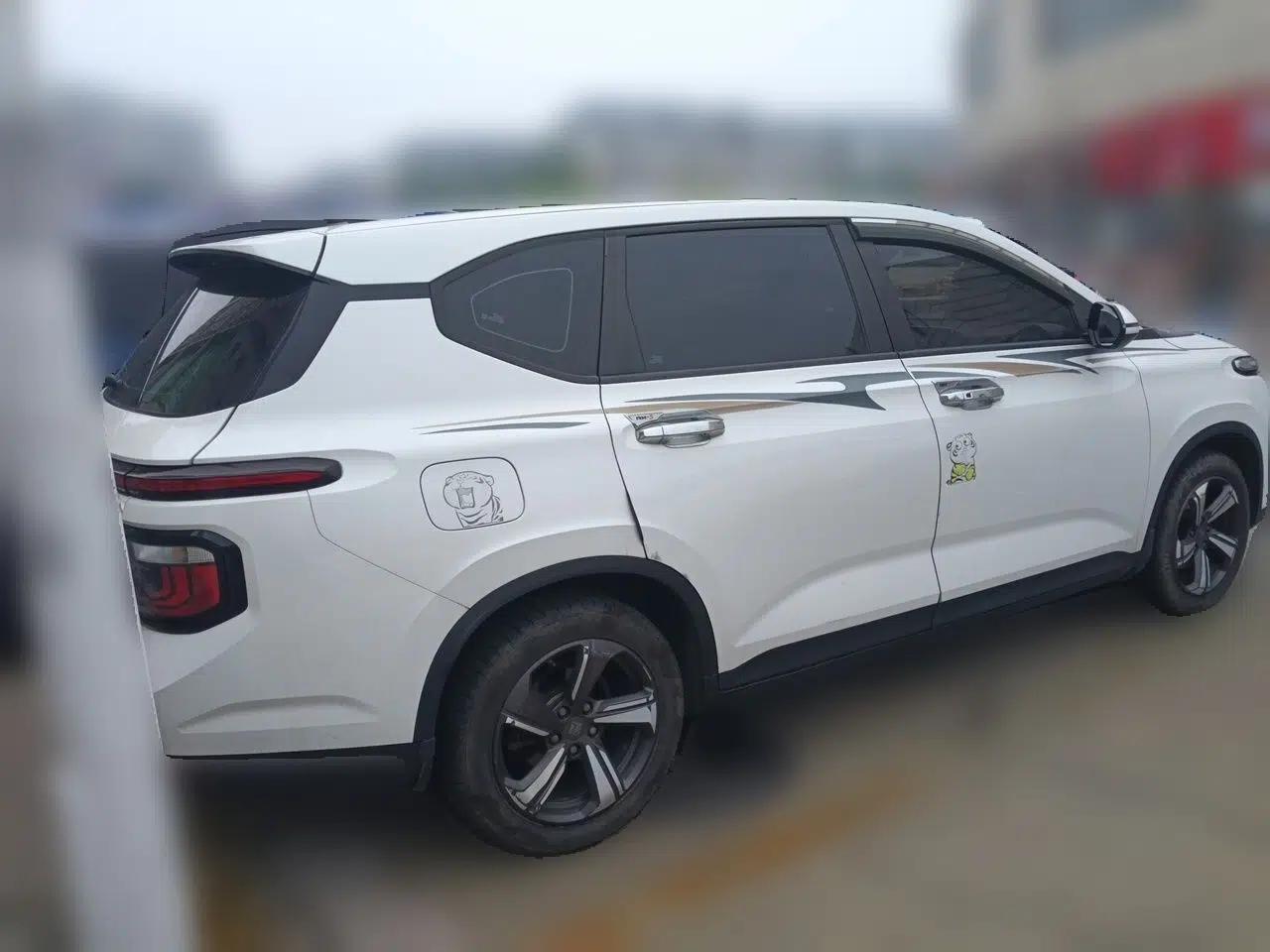 Baojun RM-5 2019 1.5T CVT Elite Version with 24-Hour Online Service 6 Seats — миниатюра 6