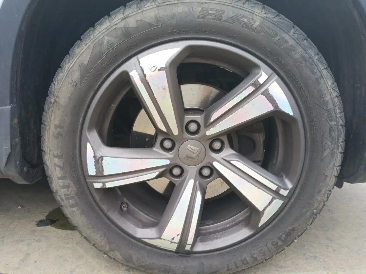Baojun RM-5 2019 1.5T CVT Elite Version with 24-Hour Online Service 6 Seats — миниатюра 8
