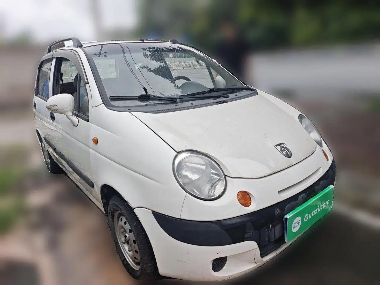 Baojun Lechi 2012 Revised 1.0L Manual P-TEC Standard Edition — миниатюра 3