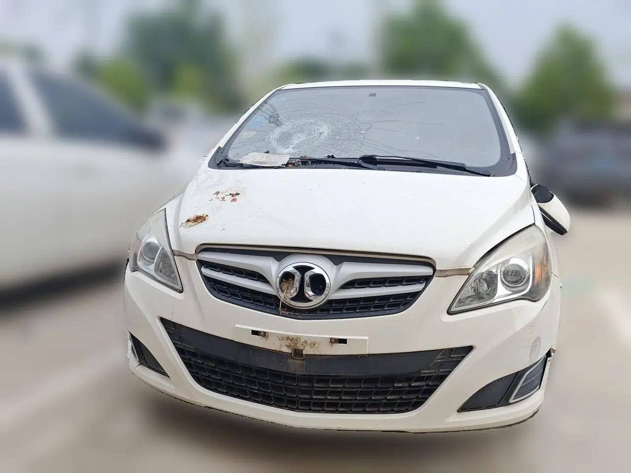 BAIC E Series 2012 Hatchback 1.3L Manual Liking Edition — миниатюра 2