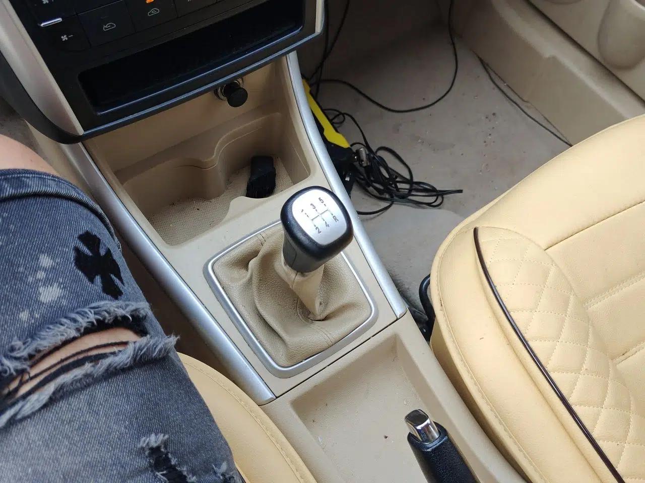 BAIC E Series 2012 Hatchback 1.3L Manual Liking Edition — миниатюра 14