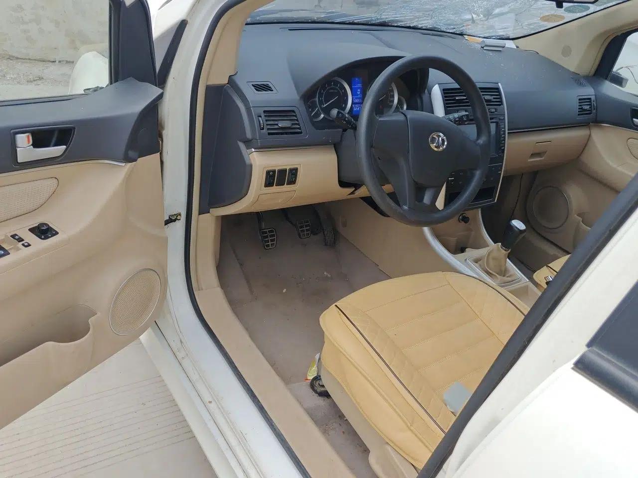 BAIC E Series 2012 Hatchback 1.3L Manual Liking Edition — миниатюра 16