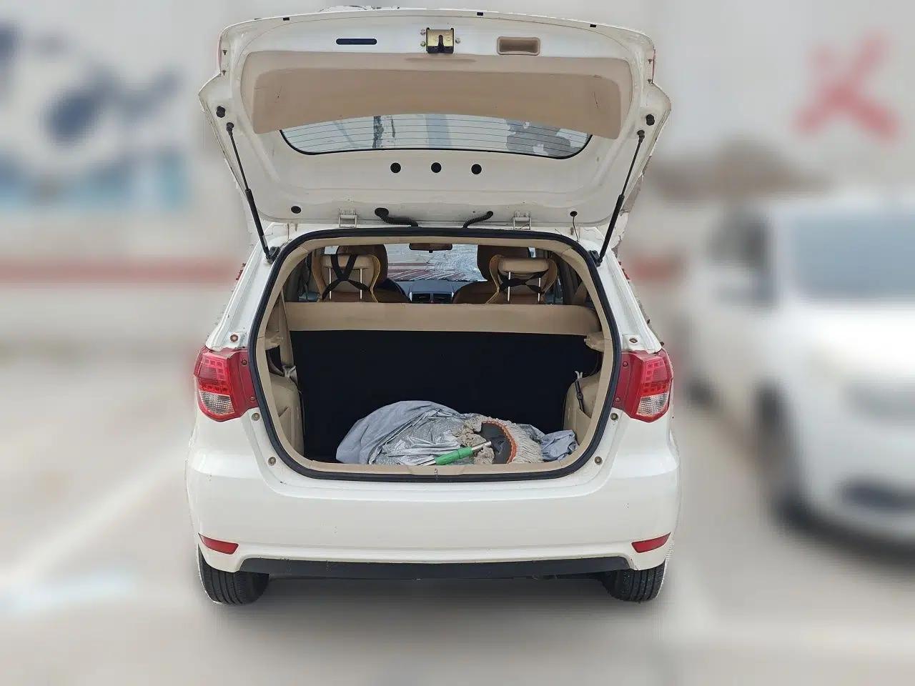 BAIC E Series 2012 Hatchback 1.3L Manual Liking Edition — миниатюра 19