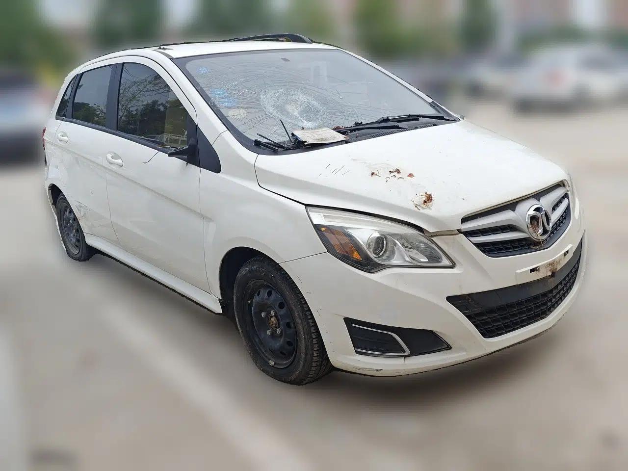BAIC E Series 2012 Hatchback 1.3L Manual Liking Edition — миниатюра 3