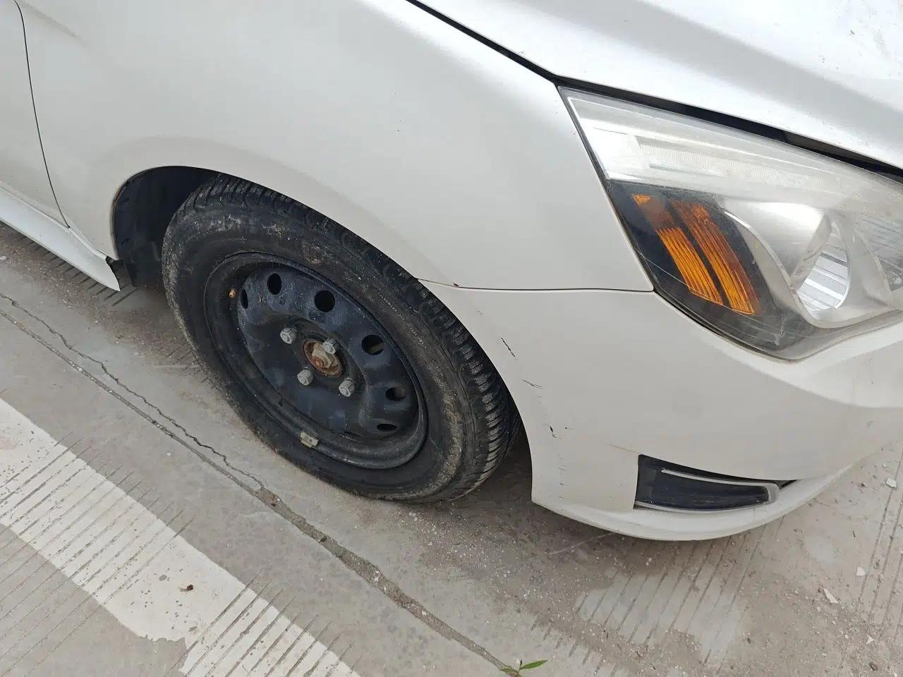 BAIC E Series 2012 Hatchback 1.3L Manual Liking Edition — миниатюра 8