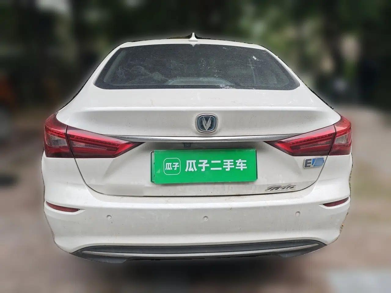 CHANGAN Eado New Energy 2019 EV460 Smart Edition — миниатюра 5