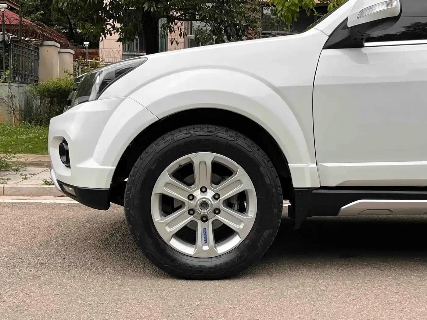 Haval H5 Classic 2018 Classic Edition 2.0T Manual 4WD Entry-level — миниатюра 11
