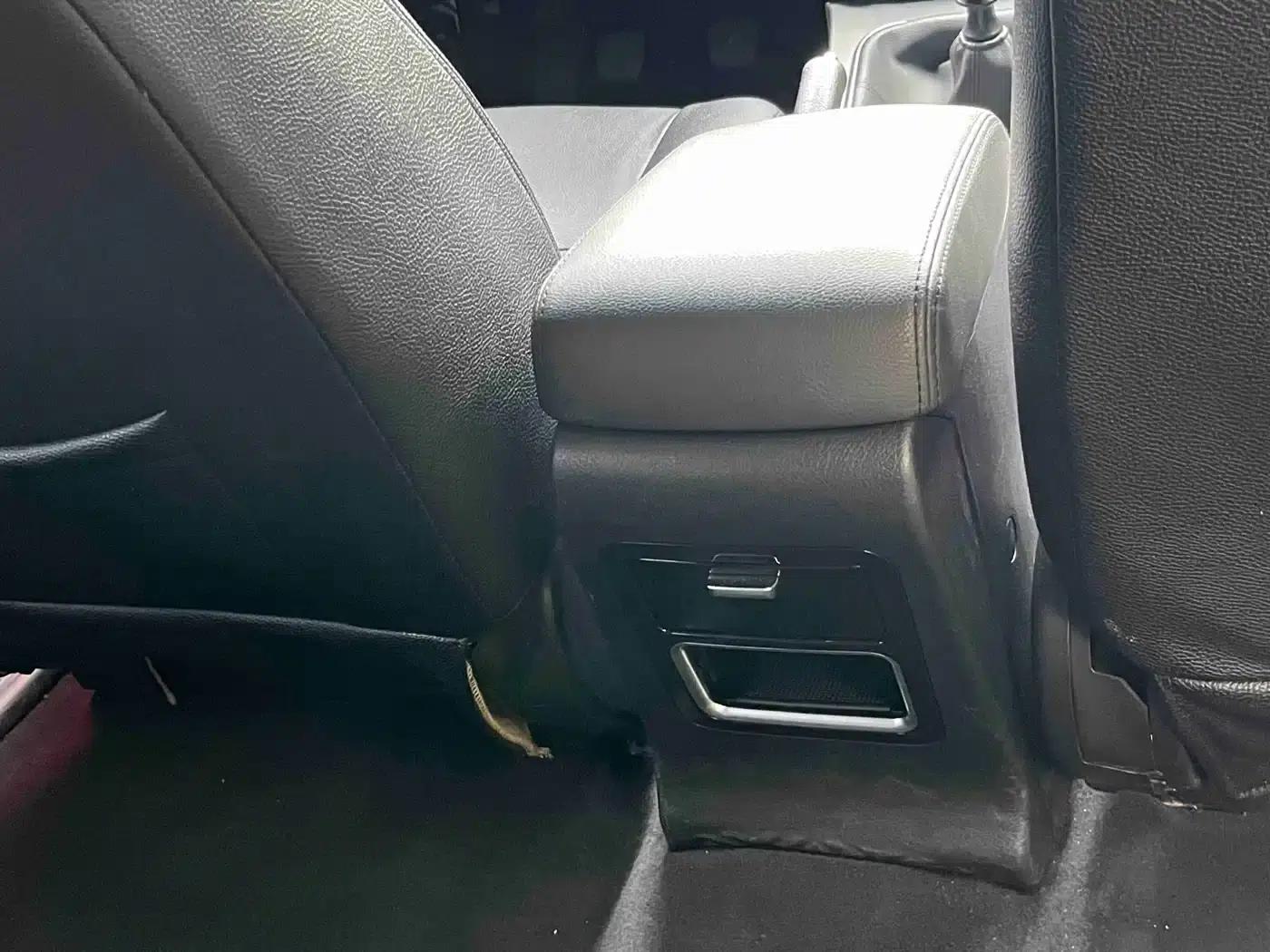 Haval H5 Classic 2018 Classic Edition 2.0T Manual 4WD Entry-level — миниатюра 17