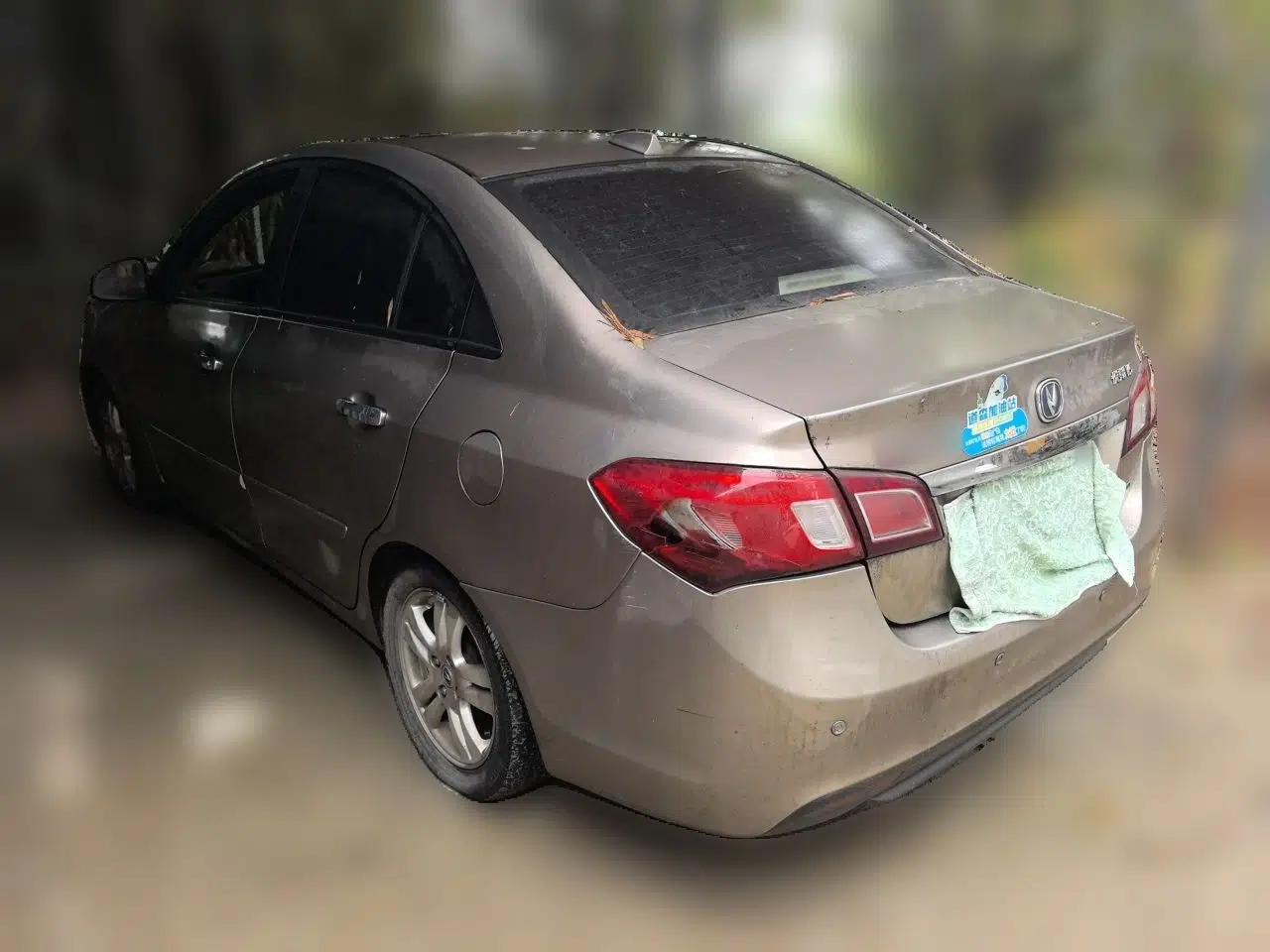 CHANGAN Alsvin V5 2012 1.5L Manual Dream Edition — миниатюра 4