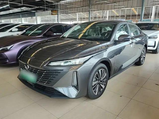 CHANGAN Eado PHEV 2025 Smart New Blue Whale 145KM High-Energy Edition