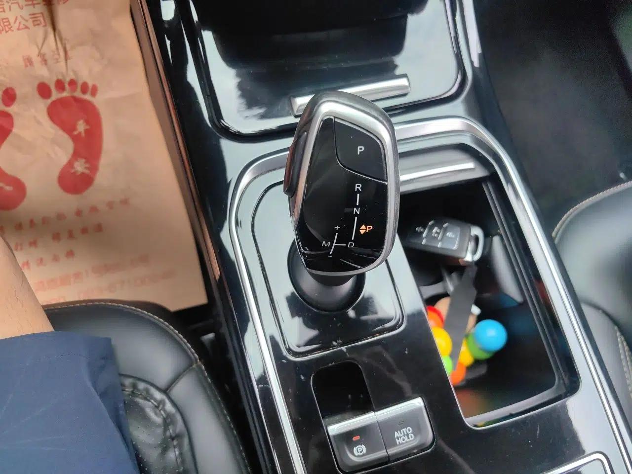 CHANGAN OSHAN COS1 2020 GT 2.0T Automatic Fashionable Smart Connect 6-Seater — миниатюра 14