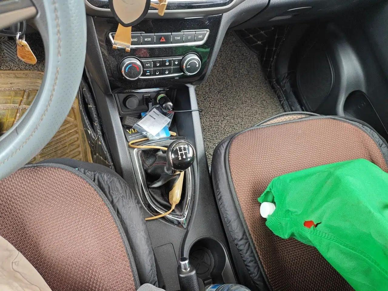 CHANGAN KAICHENG Oushang A600 2019 1.5L Manual Comfort Version — миниатюра 14