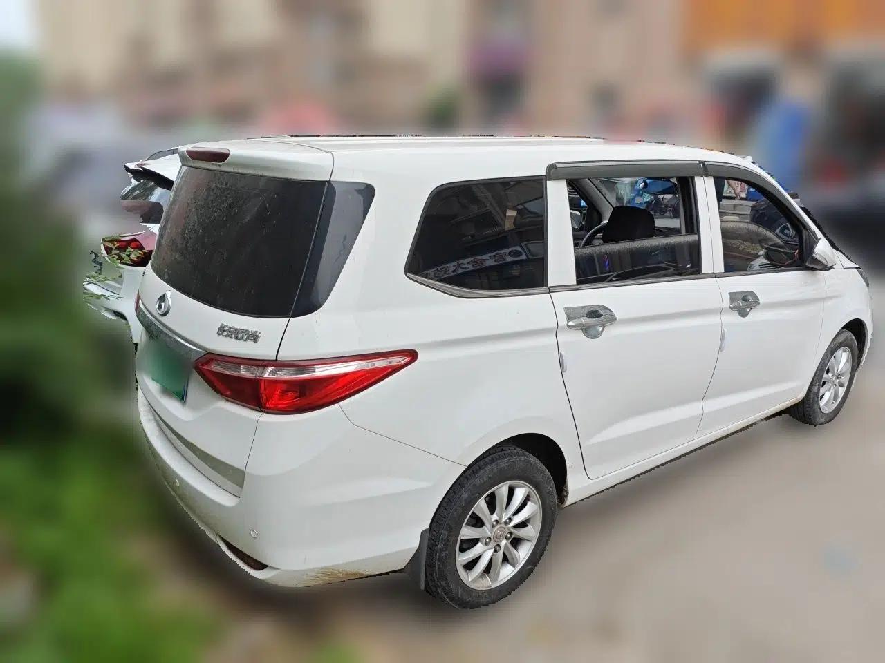 CHANGAN KAICHENG Oushang A600 2019 1.5L Manual Comfort Version — миниатюра 6