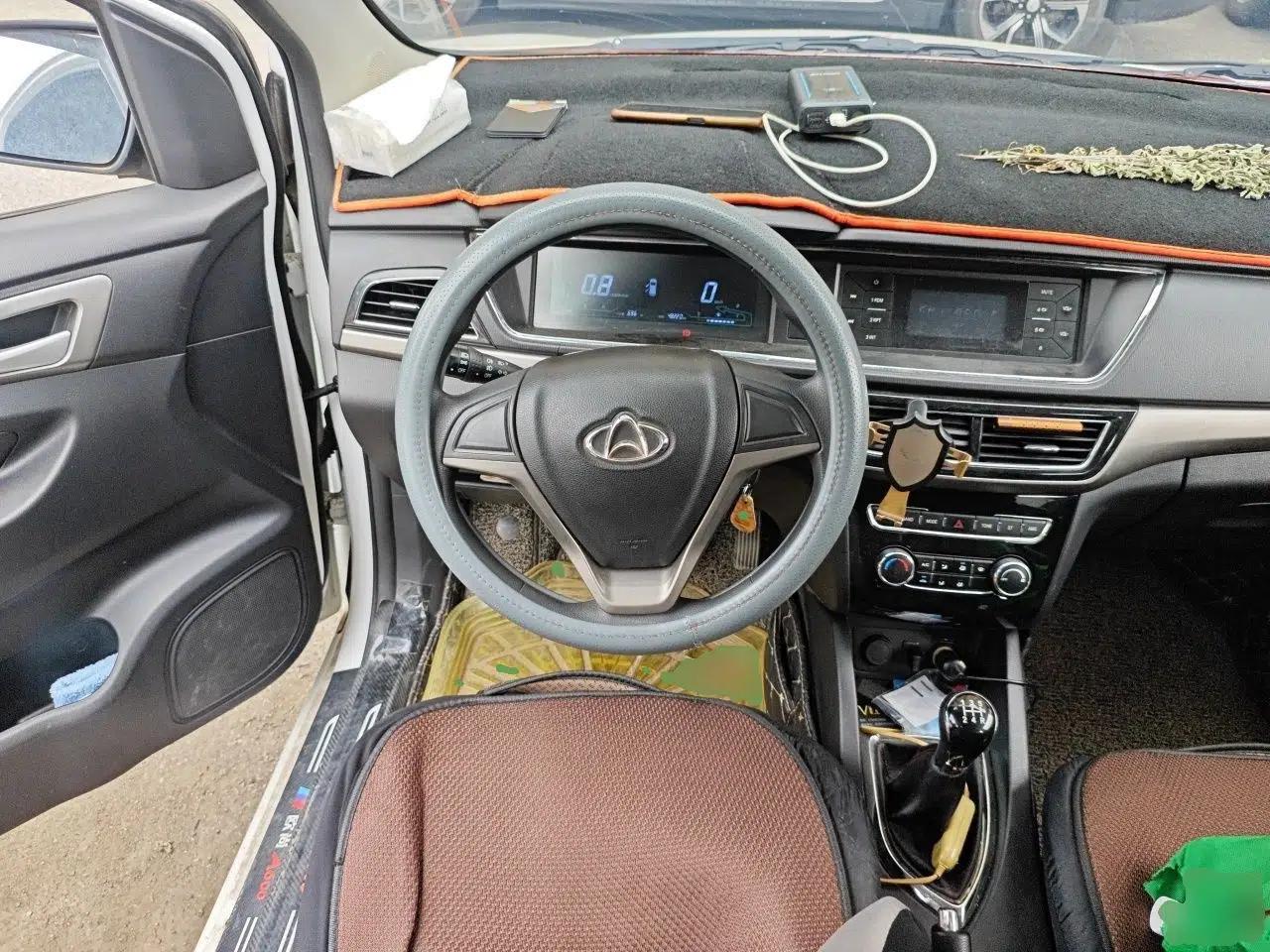 CHANGAN KAICHENG Oushang A600 2019 1.5L Manual Comfort Version — миниатюра 10