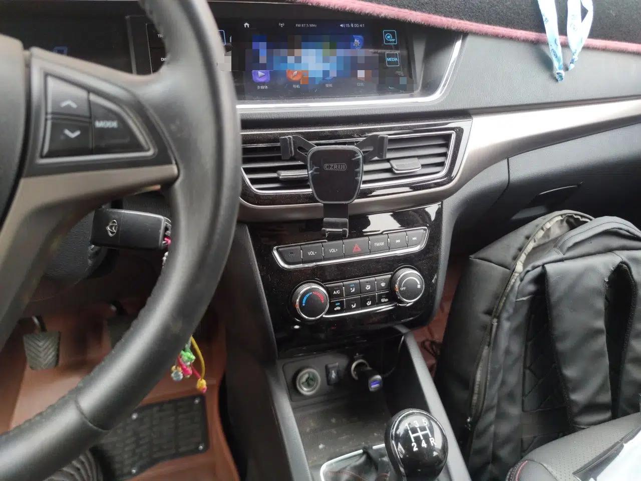 CHANGAN KAICHENG Oushang A600 2016 1.5L Manual Luxury 7-Seater — миниатюра 13