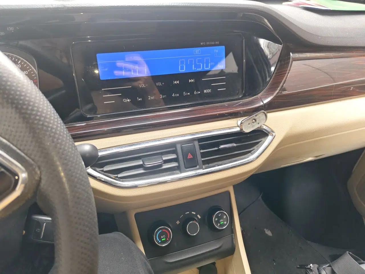 CHANGAN KUAYUE Xing V5 2021 1.5L Jinbao Edition Comfort Version JL473QH — миниатюра 13