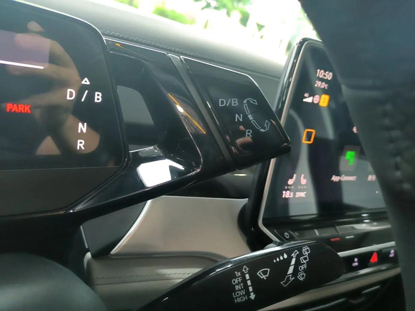 Volkswagen ID.6 CROZZ 2022 Long-Range PRO Edition — миниатюра 16