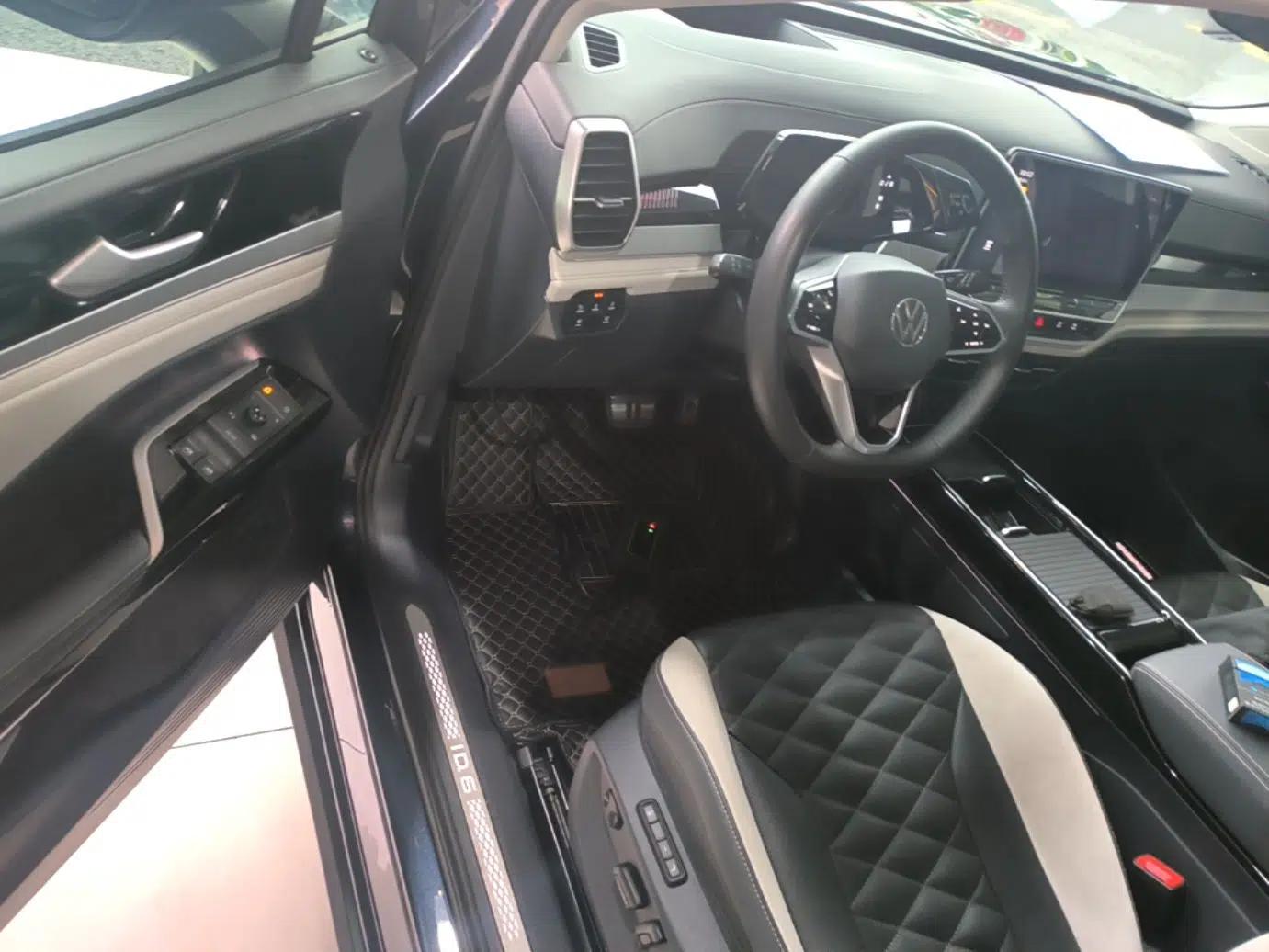 Volkswagen ID.6 CROZZ 2022 Long-Range PRO Edition — миниатюра 18