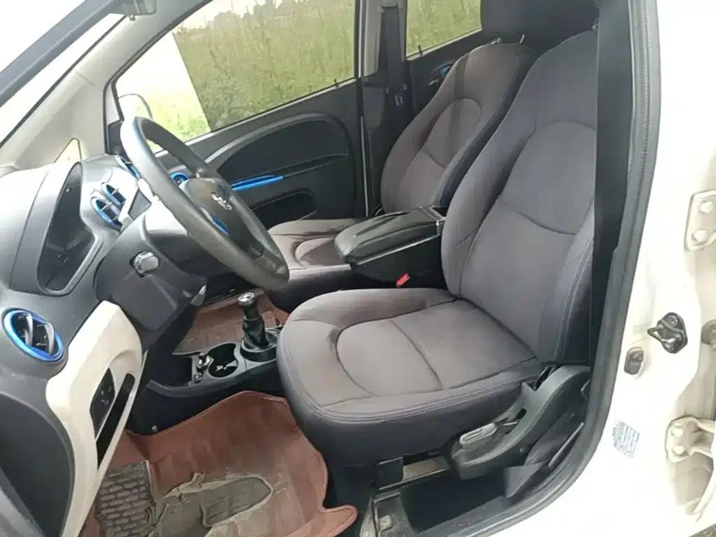 Jiangling E200L 2020 Model, Standard Edition (302km) — миниатюра 15