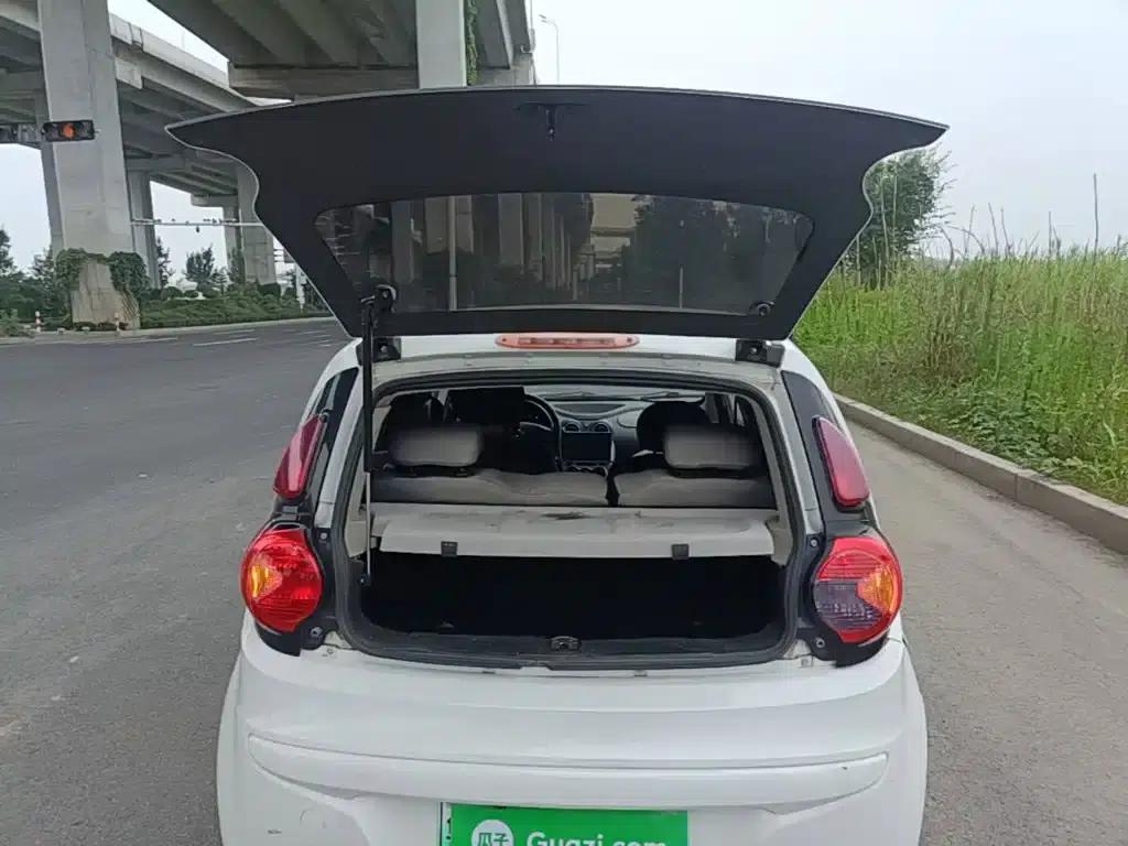 Jiangling E200L 2020 Model, Standard Edition (302km) — миниатюра 19
