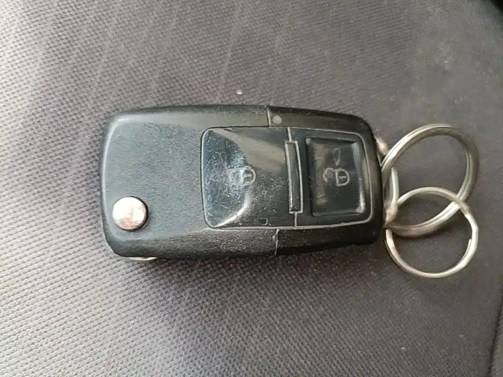Jiangling E200L 2020 Model, Standard Edition (302km) — миниатюра 9