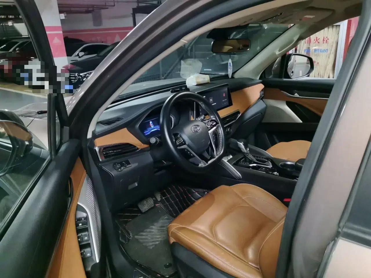 SAIC MAXUS D90 2017 2.0T Automatic Two-Wheel Drive - Uranus — миниатюра 16