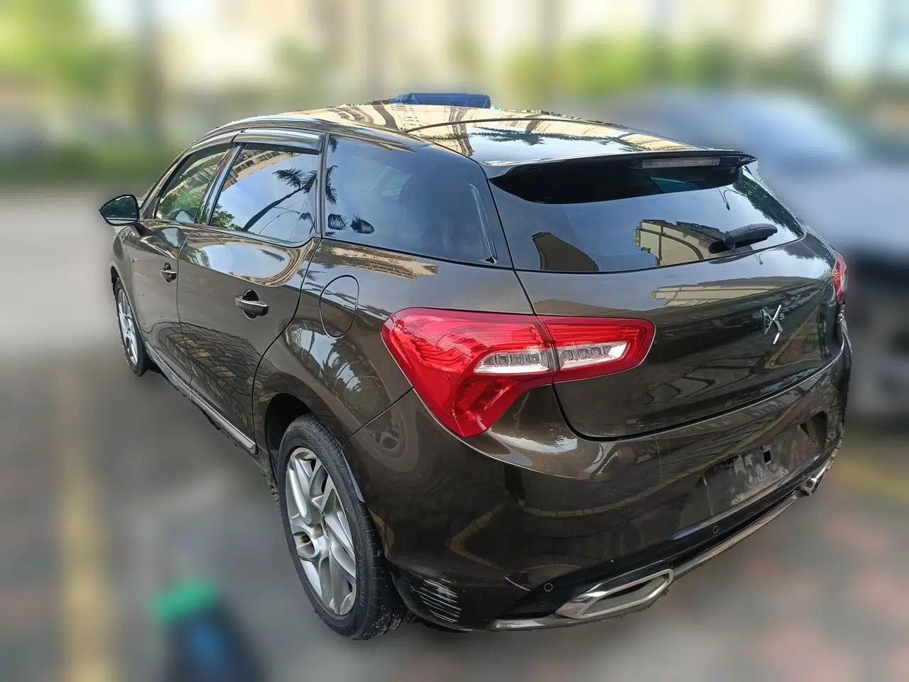 DS 5 2014 1.6T Luxury Edition THP160 — миниатюра 4