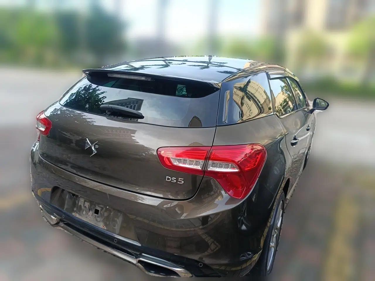 DS 5 2014 1.6T Luxury Edition THP160 — миниатюра 6