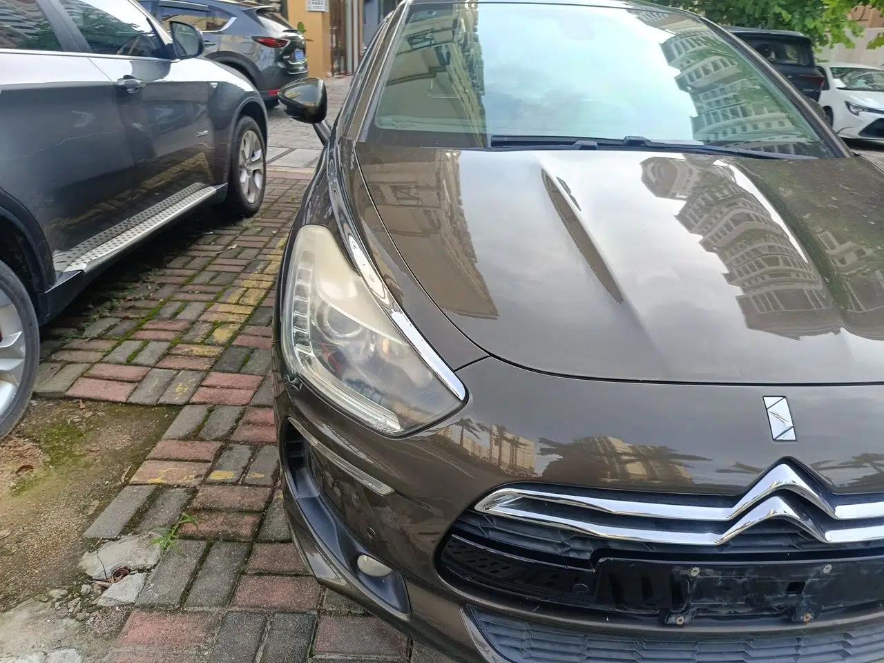 DS 5 2014 1.6T Luxury Edition THP160 — миниатюра 7