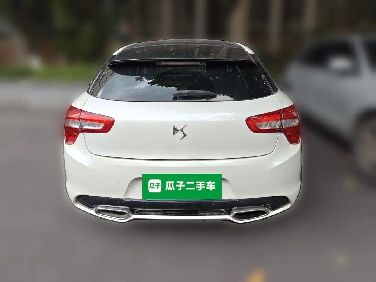 DS 5 2013 1.6T Luxury Edition THP200 — миниатюра 5