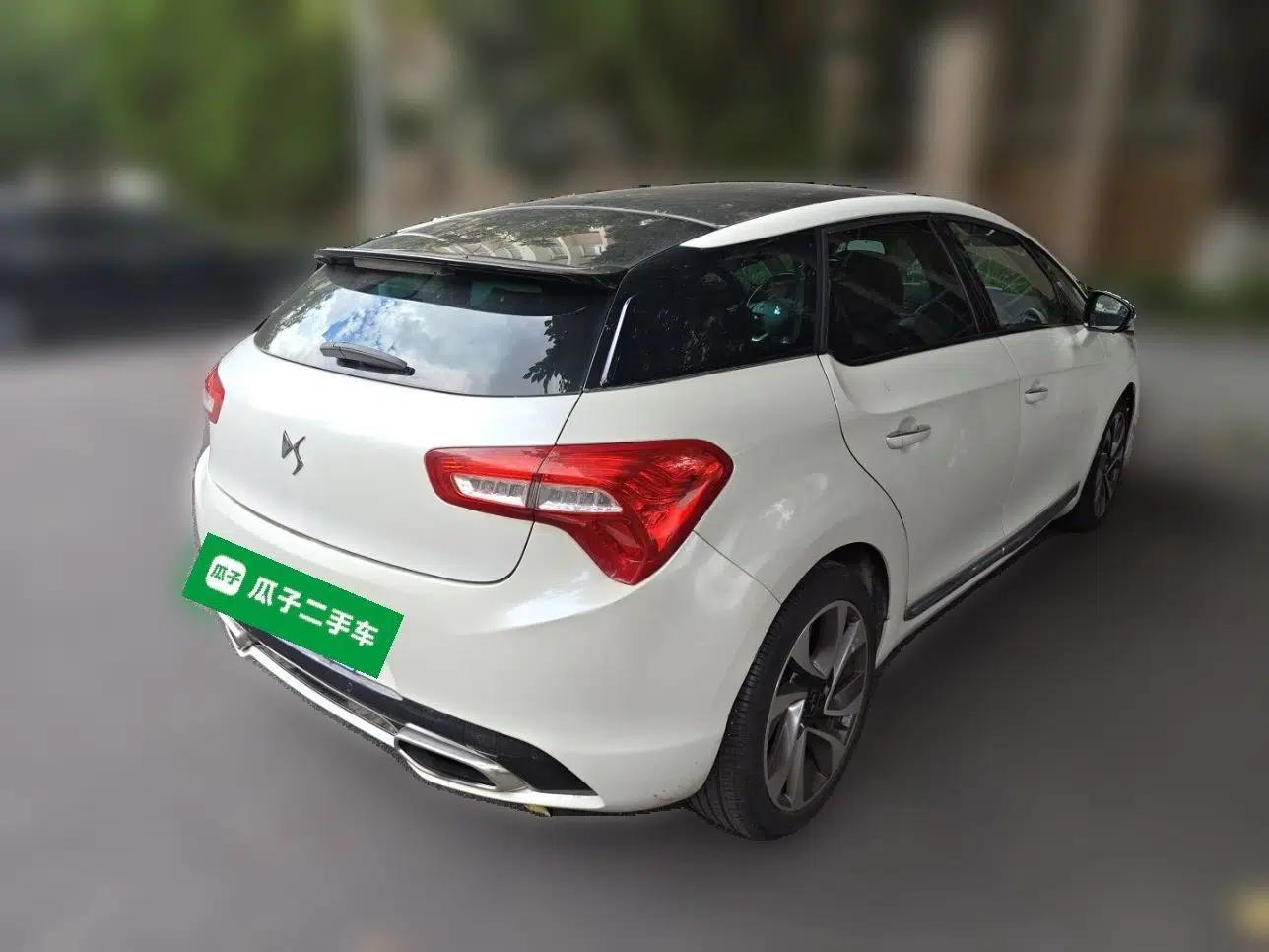 DS 5 2013 1.6T Luxury Edition THP200 — миниатюра 6