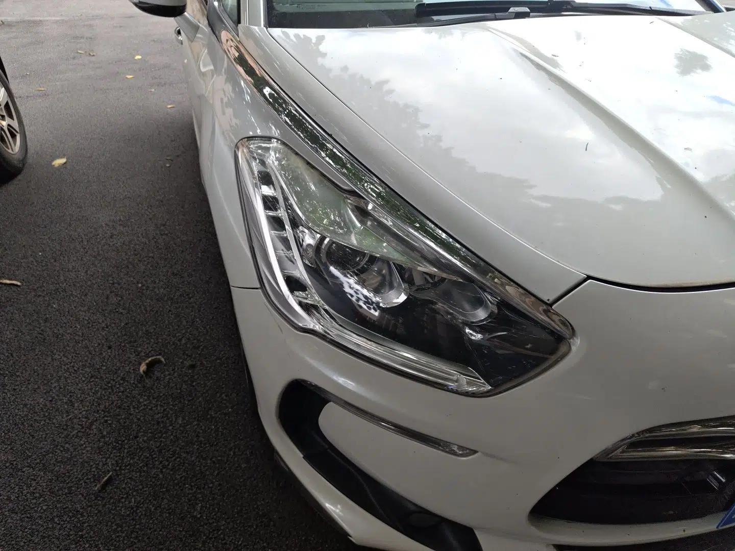 DS 5 2013 1.6T Luxury Edition THP200 — миниатюра 7
