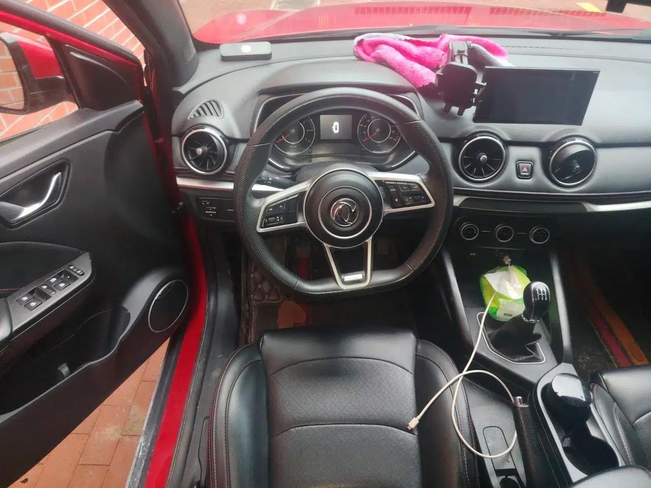 Dongfeng Fengon 500 2022 1.5L Manual Enjoyment Model — миниатюра 10