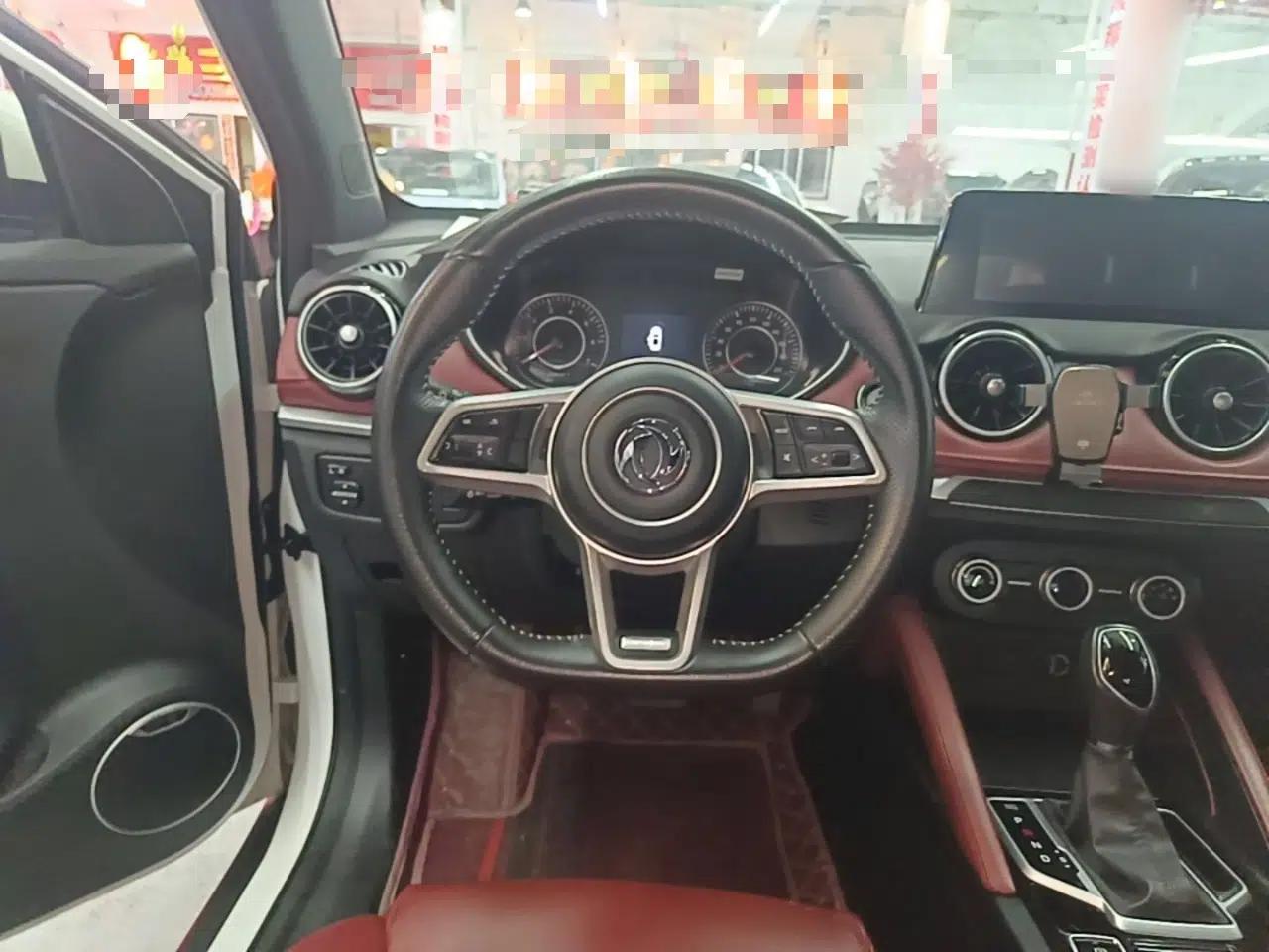 Dongfeng Fengon 500 2022 1.5T CVT Comfort Edition — миниатюра 13