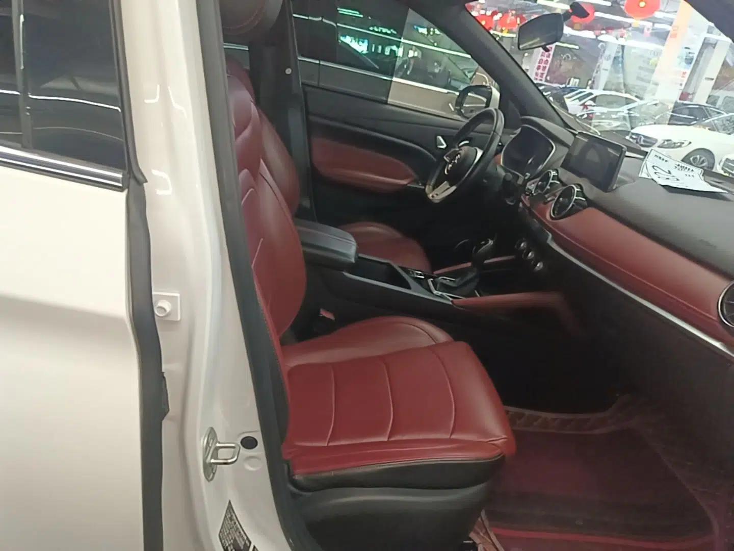 Dongfeng Fengon 500 2022 1.5T CVT Comfort Edition — миниатюра 19