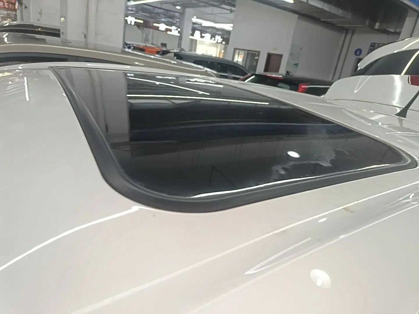 Dongfeng Fengon 500 2022 1.5T CVT Comfort Edition — миниатюра 7