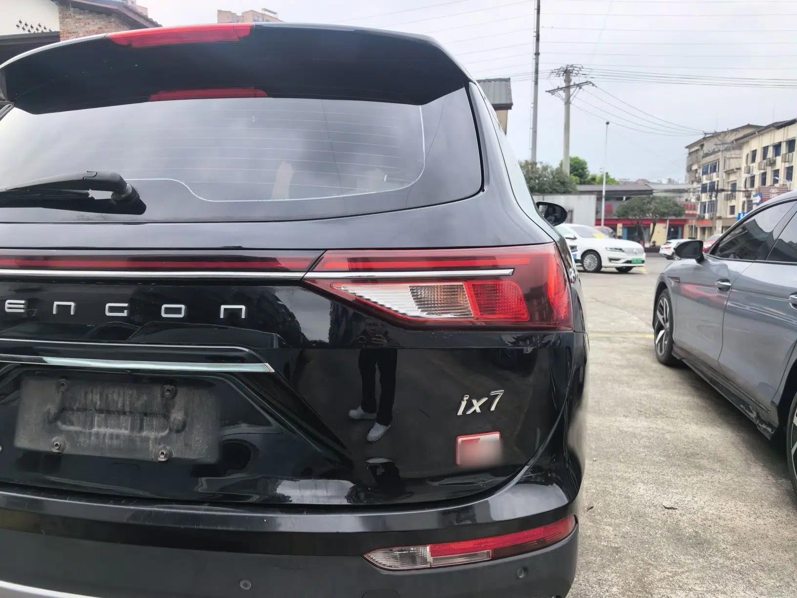 Dongfeng Fengon ix7 2020 2.0 TGDI Automatic Two-Wheel Drive Urban Luxury Edition — миниатюра 14