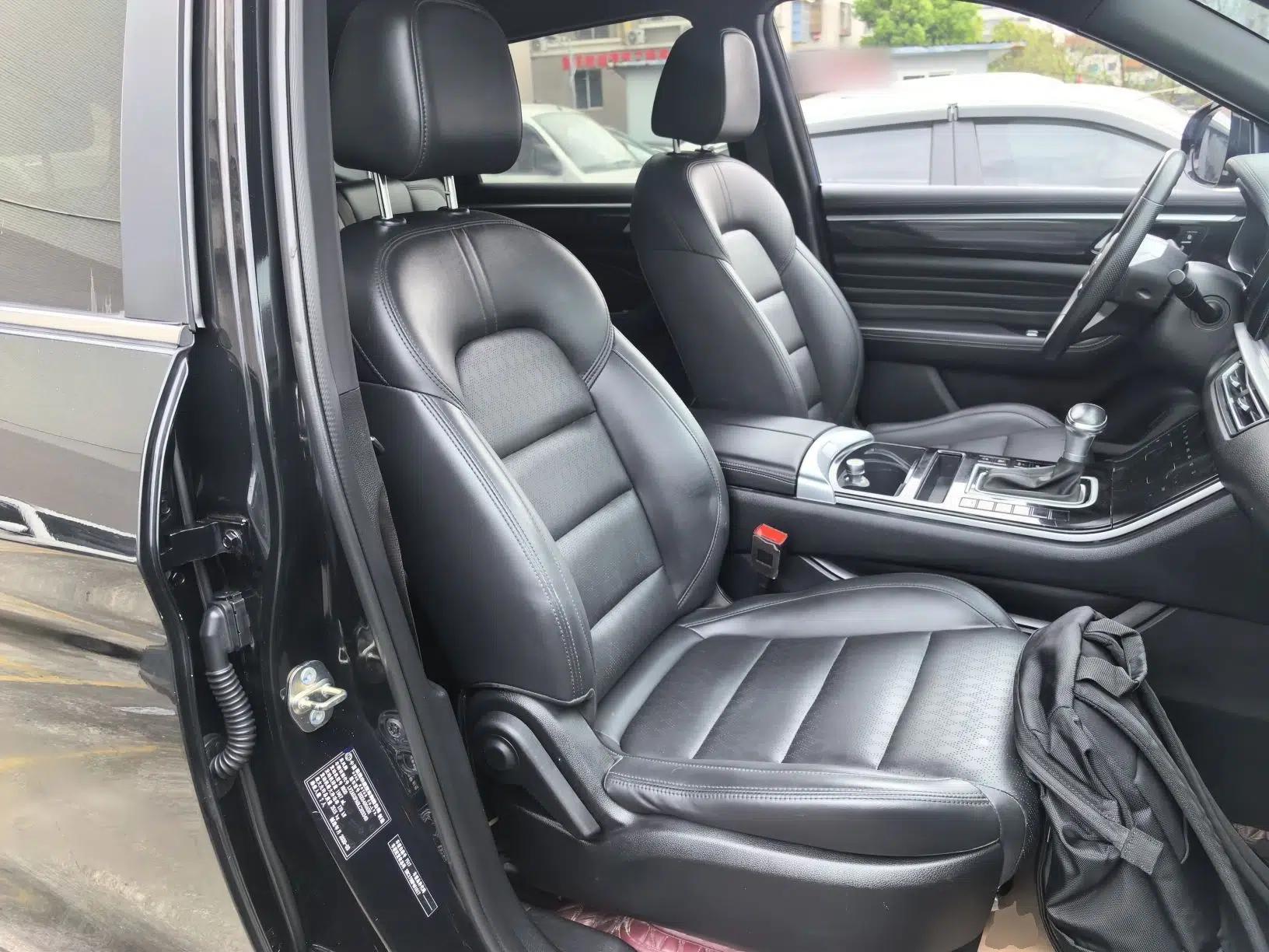 Dongfeng Fengon ix7 2020 2.0 TGDI Automatic Two-Wheel Drive Urban Luxury Edition — миниатюра 24