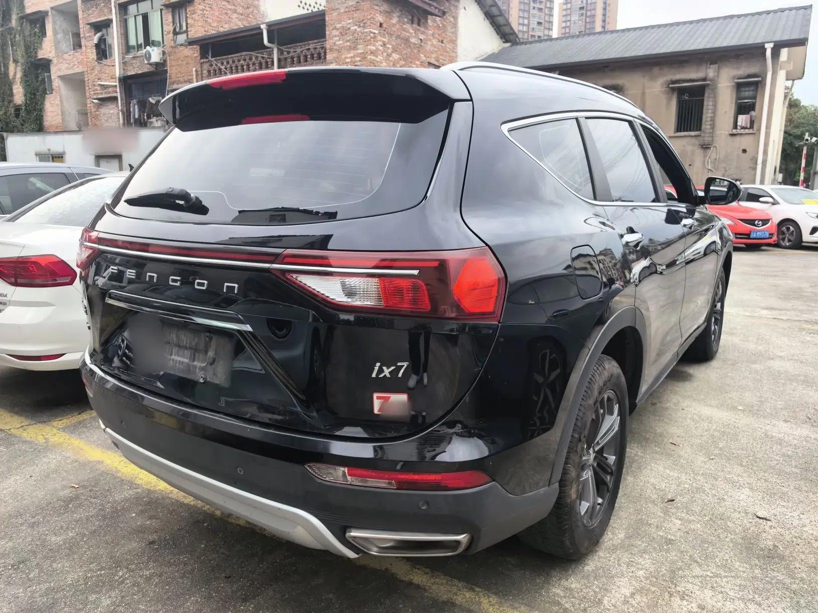 Dongfeng Fengon ix7 2020 2.0 TGDI Automatic Two-Wheel Drive Urban Luxury Edition — миниатюра 6