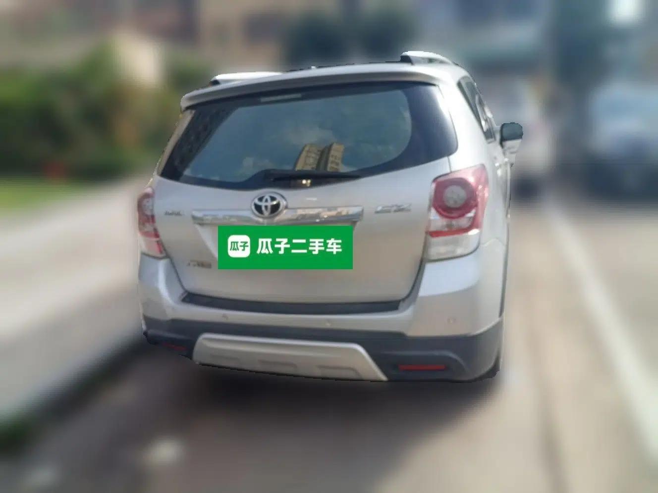 Toyota Verso 2015 180E CVT Crossover Edition — миниатюра 5