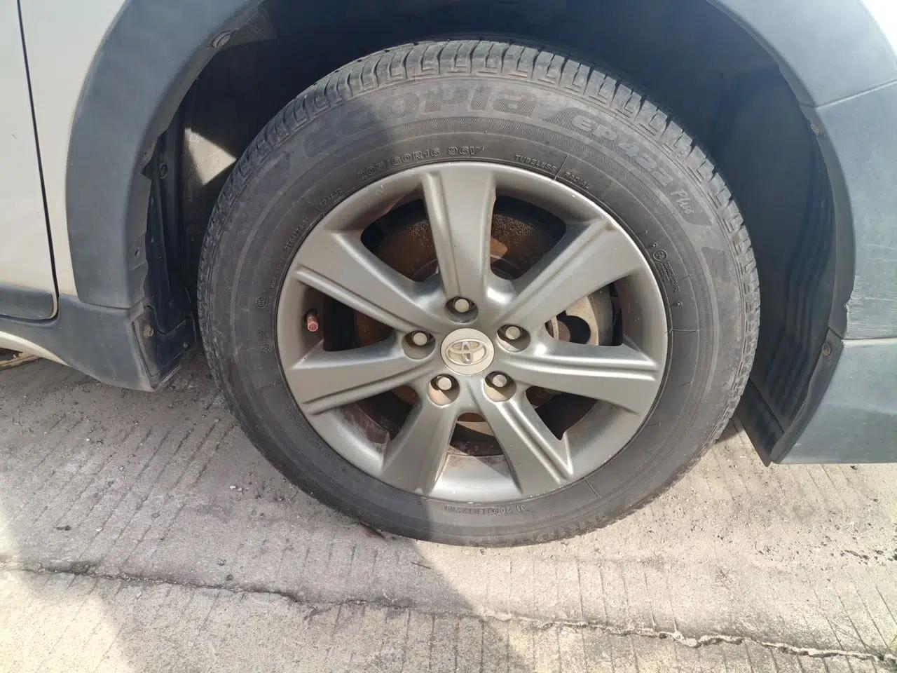 Toyota Verso 2015 180E CVT Crossover Edition — миниатюра 8