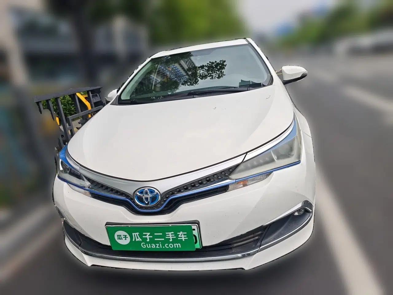 Toyota Corolla Hybrid E+ 2019 1.8L E-CVT Leading Edition — миниатюра 2