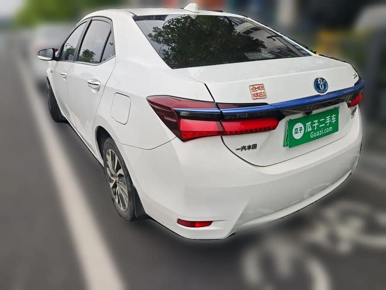 Toyota Corolla Hybrid E+ 2019 1.8L E-CVT Leading Edition — миниатюра 4