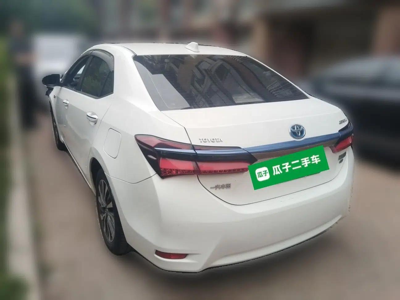 Toyota Corolla Hybrid E+ 2019 1.8L E-CVT Leading Edition — миниатюра 4