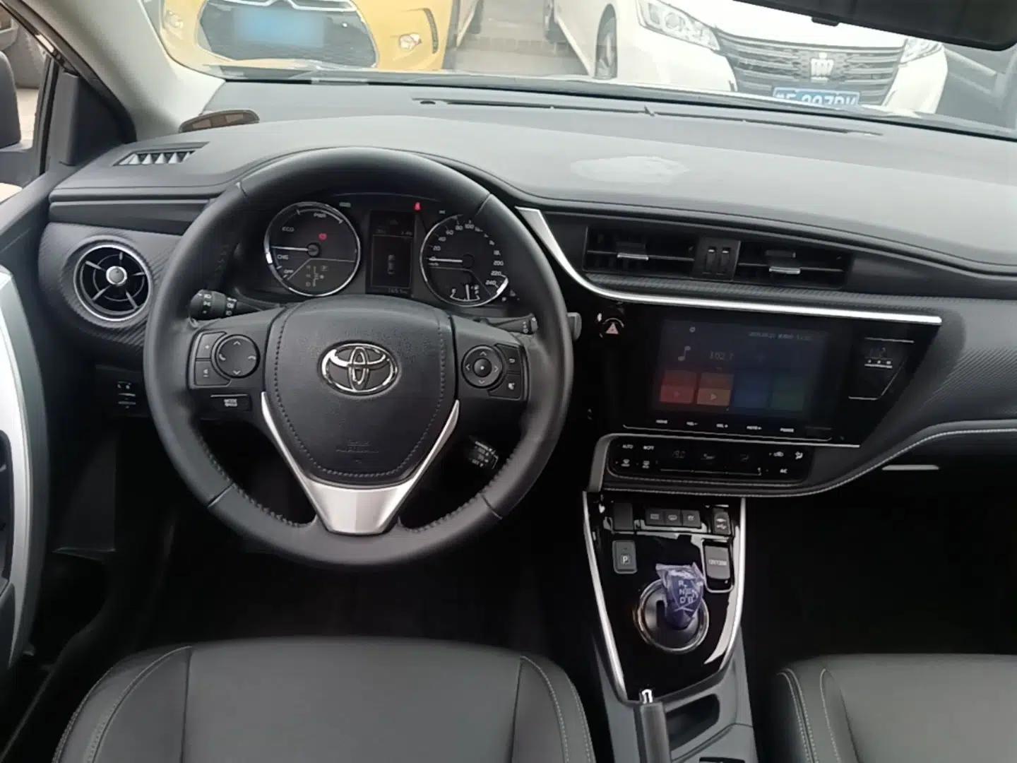 Toyota Levin Hybrid E+ 2019 1.8L PH V E-CVT Luxury Edition — миниатюра 12