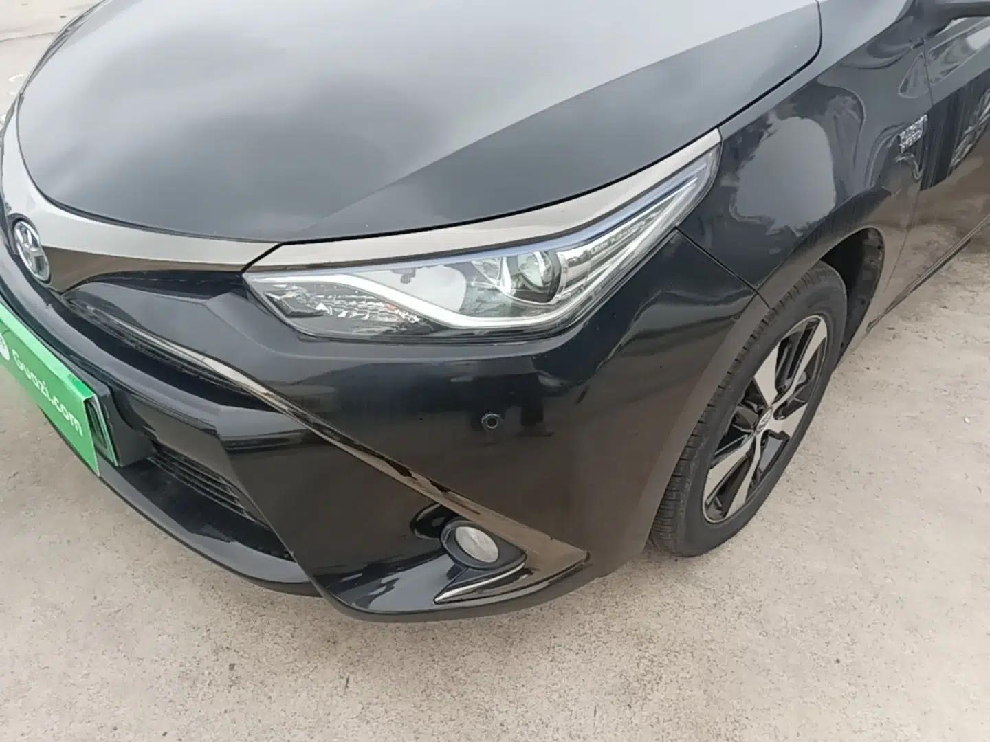 Toyota Levin Hybrid E+ 2019 1.8L PH V E-CVT Luxury Edition — миниатюра 8