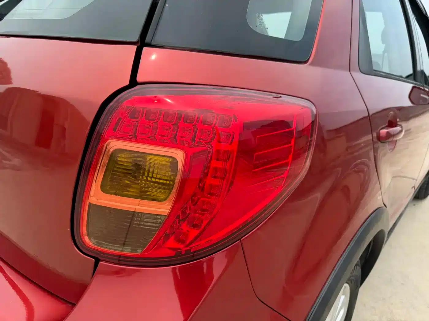 SX4 2013 1.6L Automatic Cool Edition — миниатюра 11