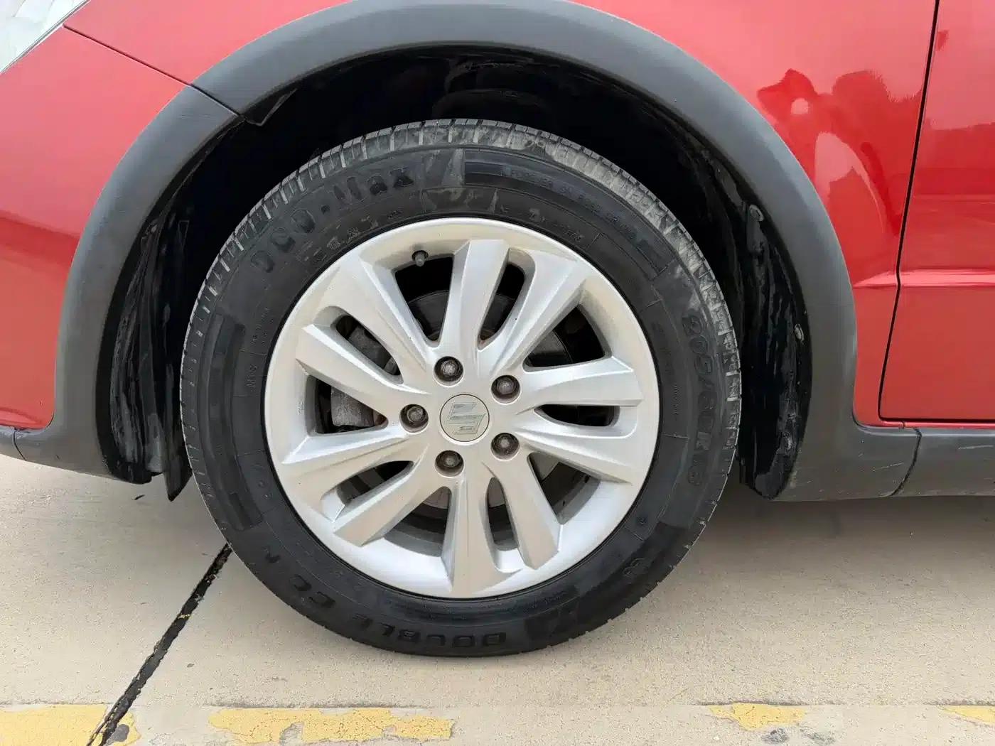SX4 2013 1.6L Automatic Cool Edition — миниатюра 8