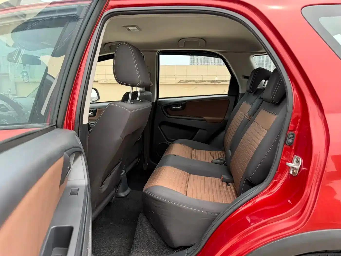 SX4 2013 1.6L Automatic Cool Edition — миниатюра 9