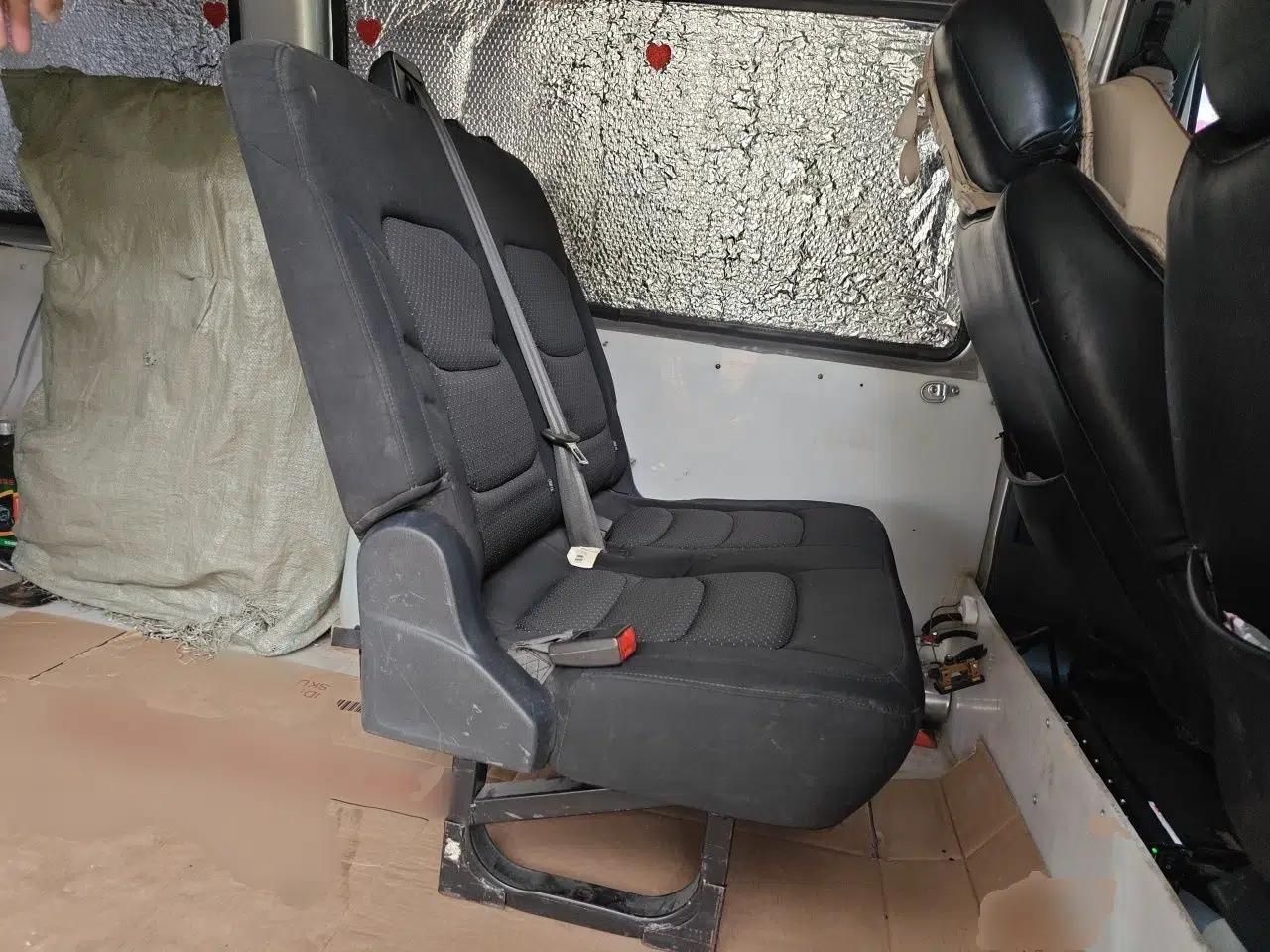 Ford Transit Custom 2019 2.2T Multi-Function Long-Wheelbase Mid-Height 7-Seater China VI — миниатюра 17